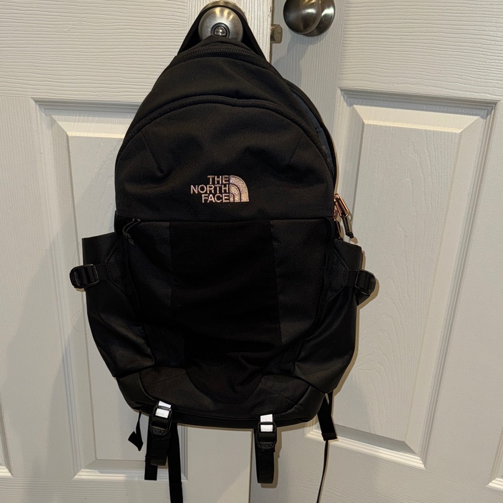 The North Face Recon Black/ Burnt Coral Metallic
